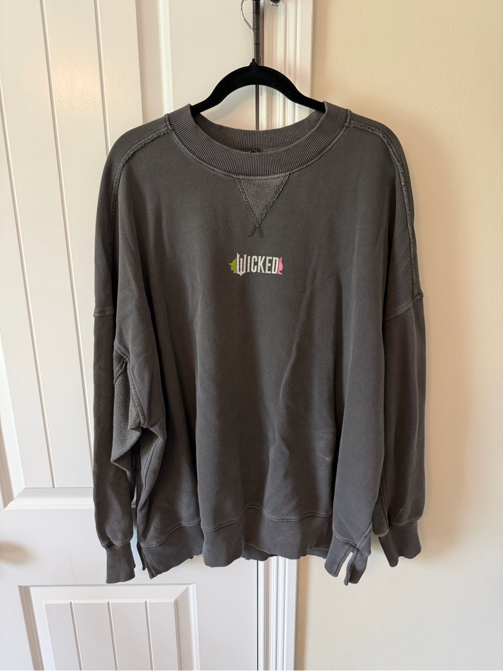 Aerie x Wicked Embroidered Crewneck Sweatshirt - Charcoal